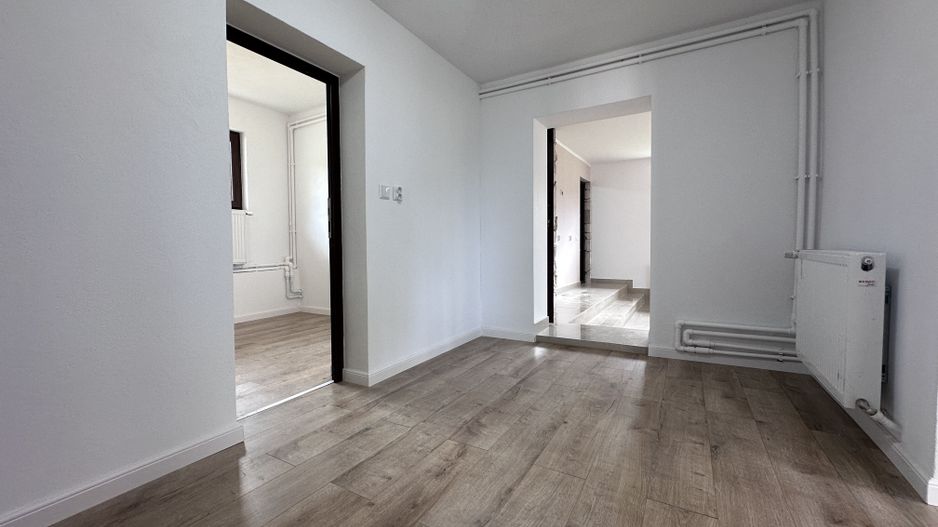 Între dealuri, viță de vie și liniște deplină! Vanzare casa in Prahova - Poză 13
