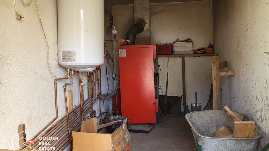 Casa cu teren de 1383 mp, localitatea Paulis - Poză 10