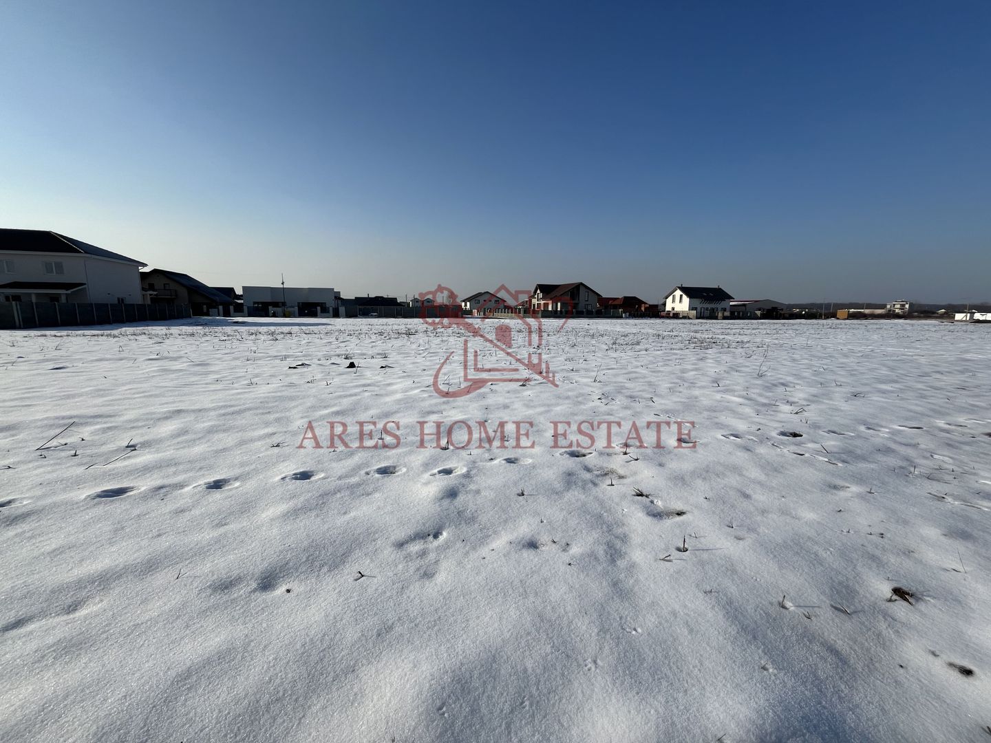 Teren intravilan cu toate utilitatile. Mosnita Veche - Poză 5