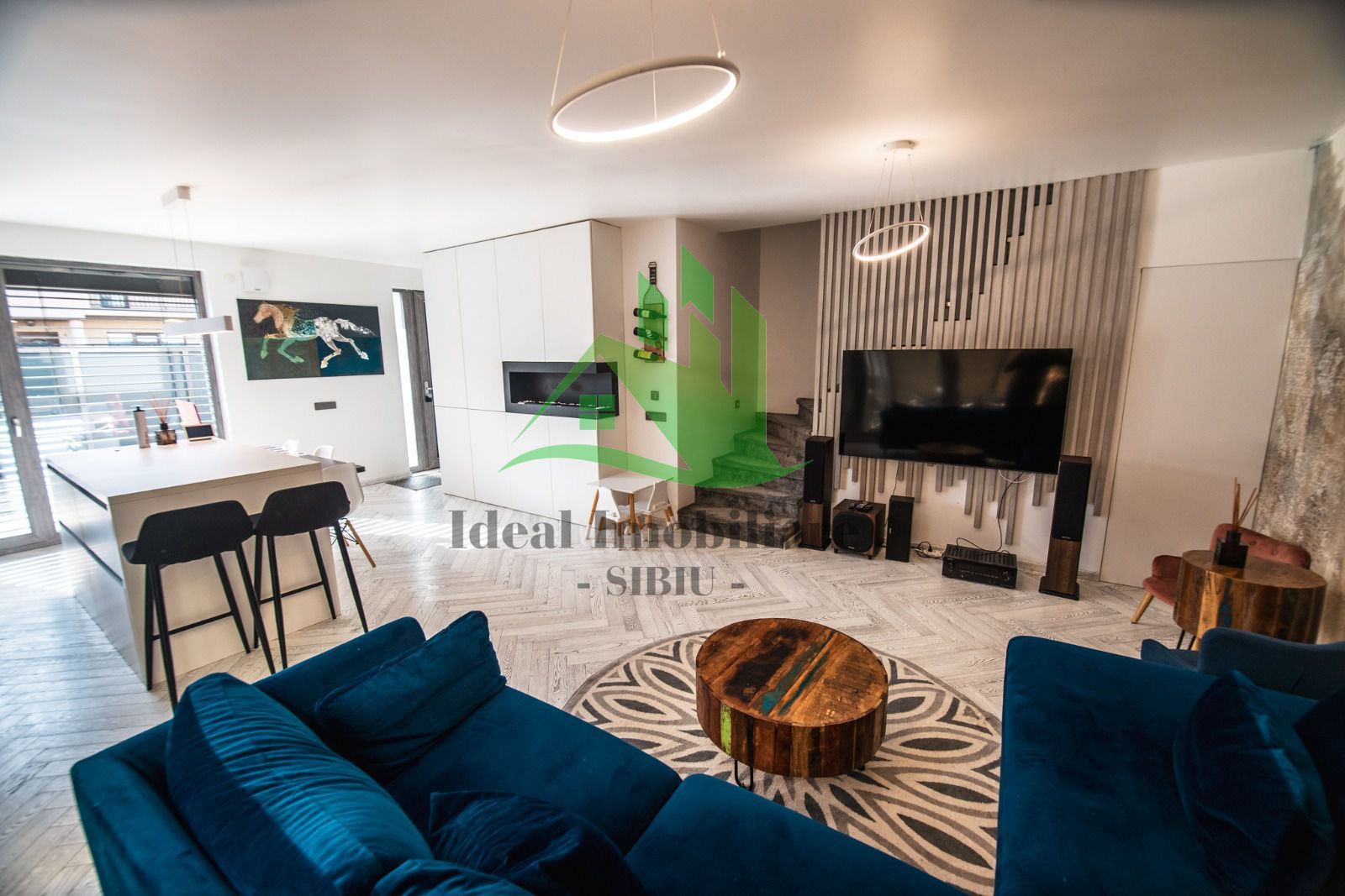 Casa Moderna cu 4 camere si terasa, zona Pictor Brana, Selimbar - Poză 1