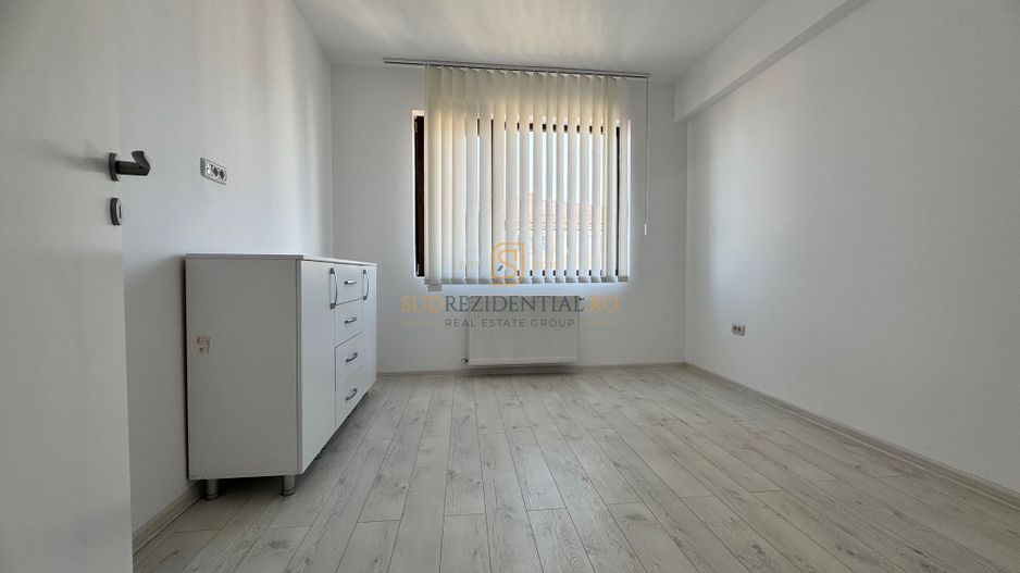 Apartament 3 camere decomandat, 83 mp, loc de parcare, mobilat complet - Poză 6