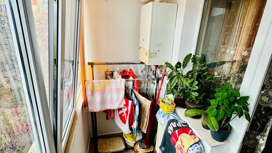 Apartament cu 2 Camere - Etaj 2 - Zona Alexandru / Liceul Miron Costin - Poză 6