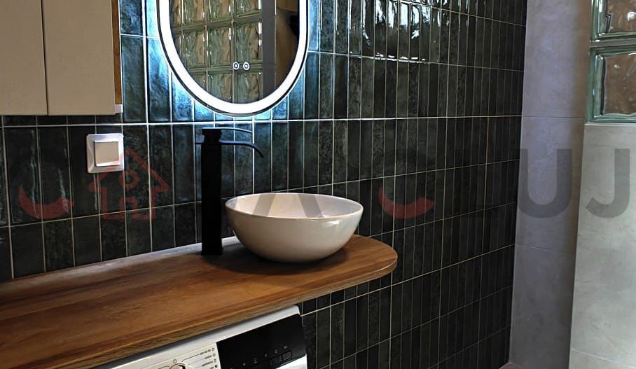 CENTRU - apartament la curte comuna ultrafinisat cu 2 locuri de parcare - Poză 9