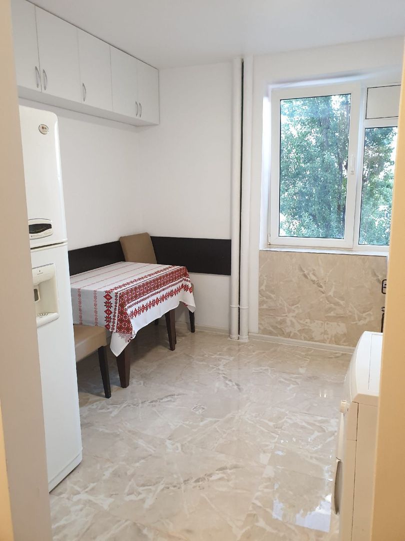 Apartament 3 camere de vanzare Stefan Cel Mare - Poză 5