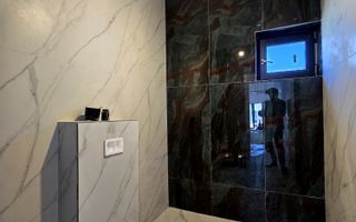 Casa parter - 4 camere - Nemobilata/partial / complet - Miroslava - Poză 3