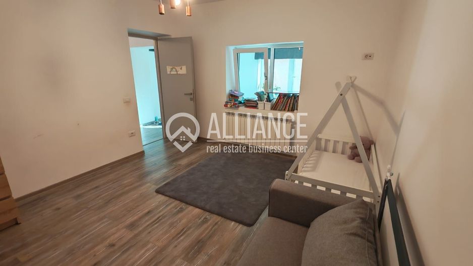 OVIDIU (Cod 01) Casa eleganta complet mobilata „la cheie” - Poză 11