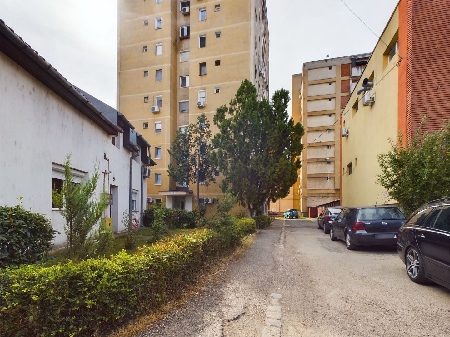 Apartament cu 3 camere în Vlaicu de închiriat - Poză 16