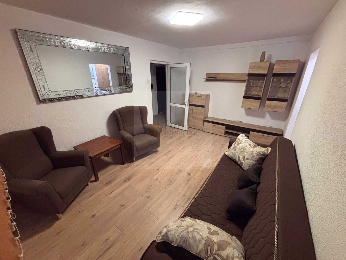 2 camere | Parcare ADP | Etaj 3/10 | Frigocom | - Poză 1