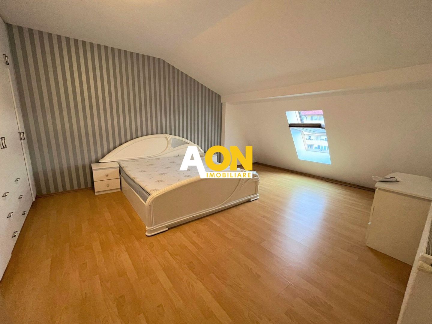 Apartament cu 3 camere, zona Kaufland - Poză 5