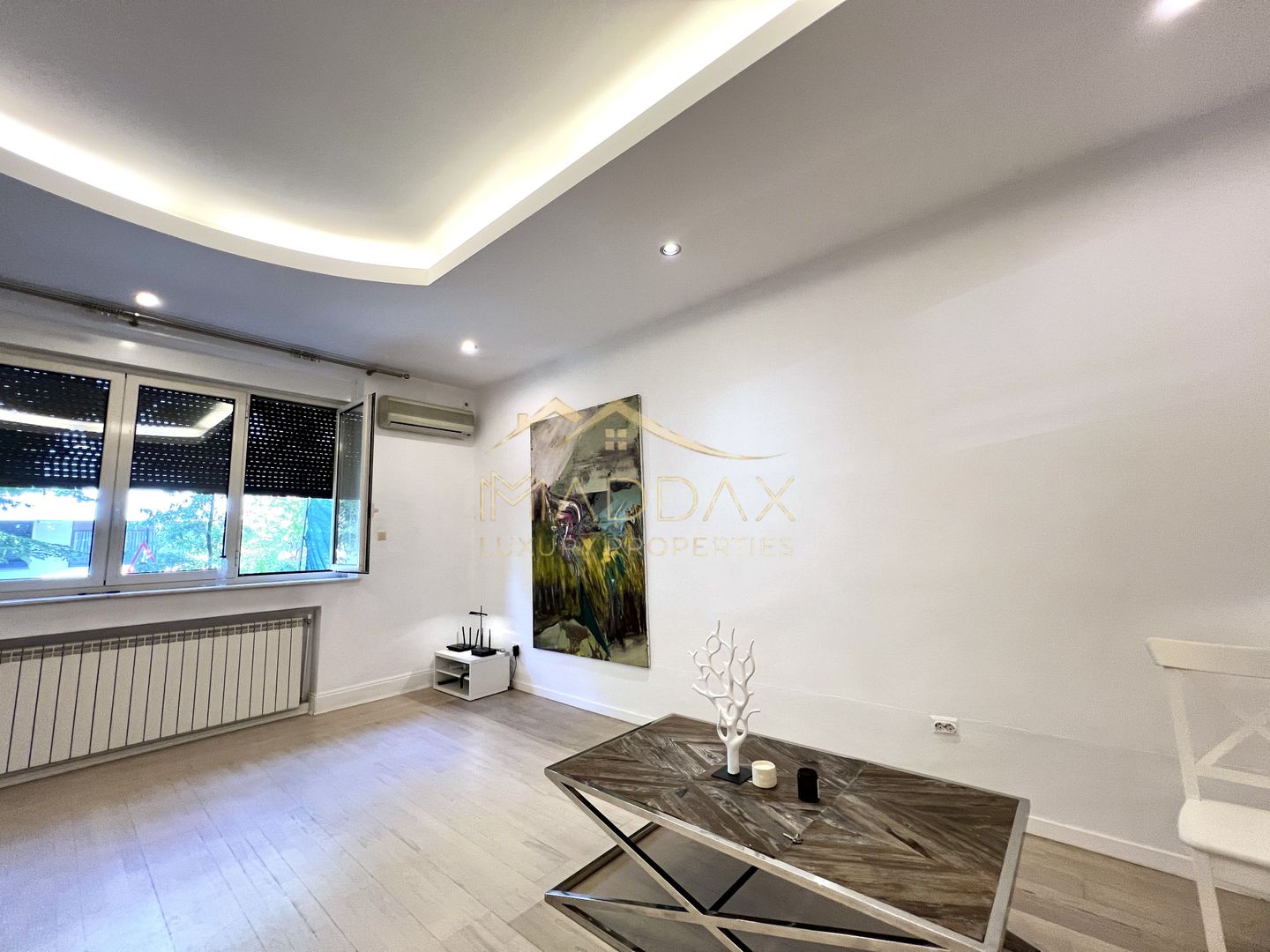 Apartament in Vila | Dorbanti - Capitale | De Vanzare | 1946 - Poză 13