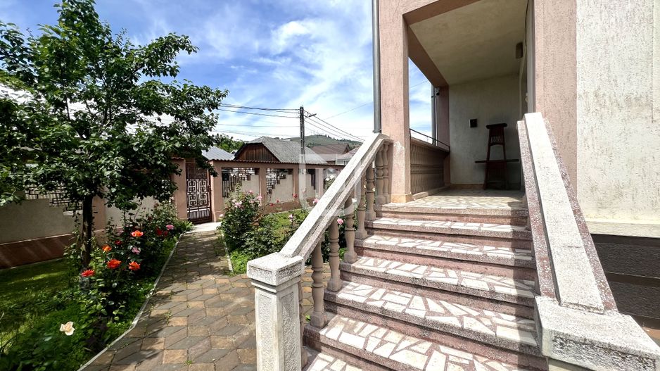 Pensiune si Casa Ultracentral | Gura Humorului | Arinis | Bucovina - Poză 7