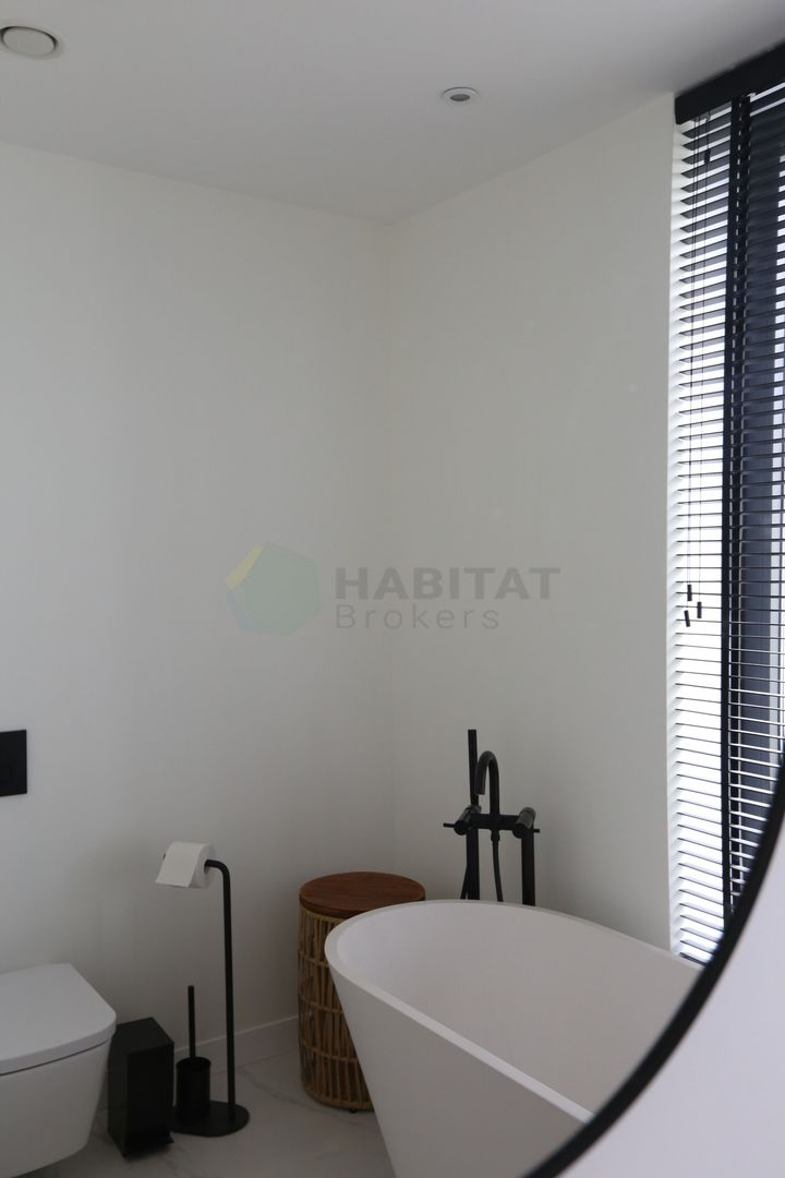 Eleganță pură într-un ansamblu exclusivist – Vilă complet mobilată AMBER GARDEN - Poză 13