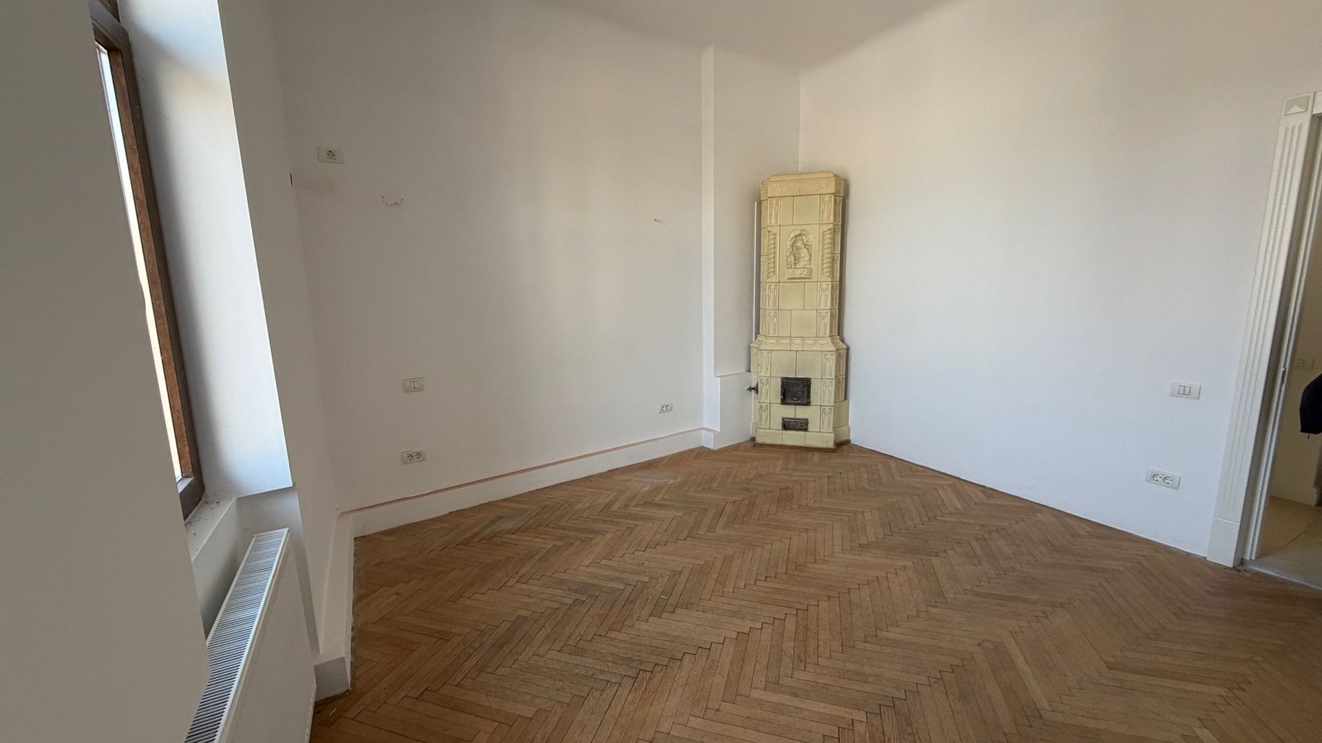 Superb pentru cunoscatori Calea Calarasilor cu centrala - Poză 11