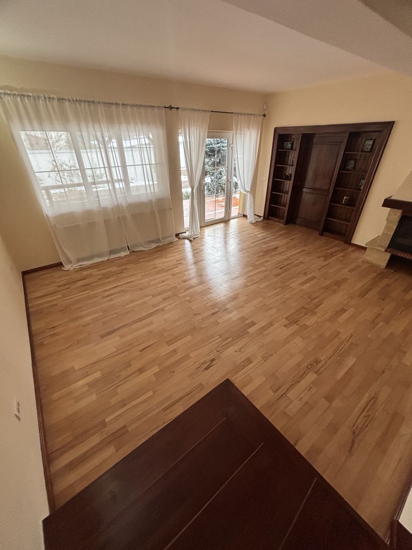 Vilă primitoare zona Modern - Poză 30