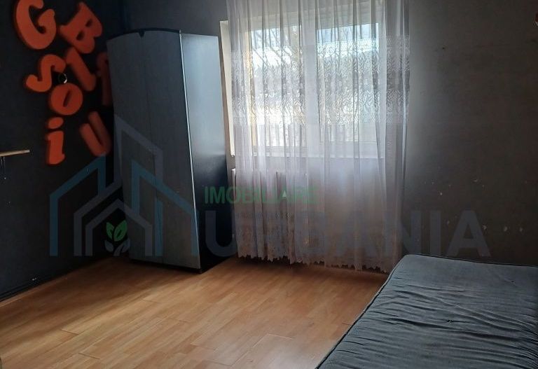 Apartament 2 camere decomandat – Alexandru cel Bun, etaj intermediar, centrală termică proprie - Poză 5