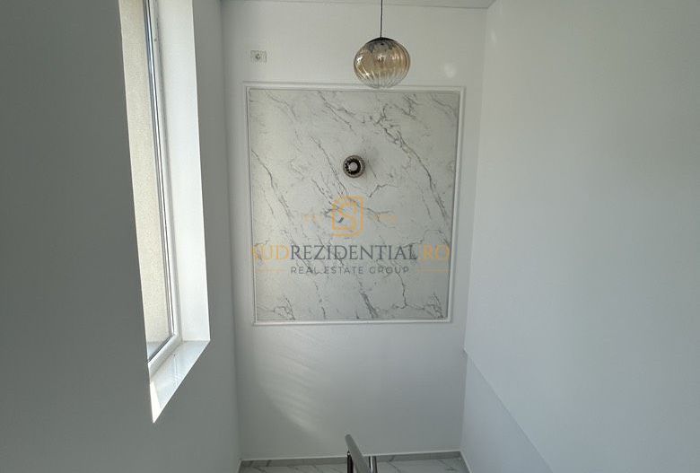 Vila individuala cu 4 camere, ansamblu cu piscina, Bragadiru - Poză 15
