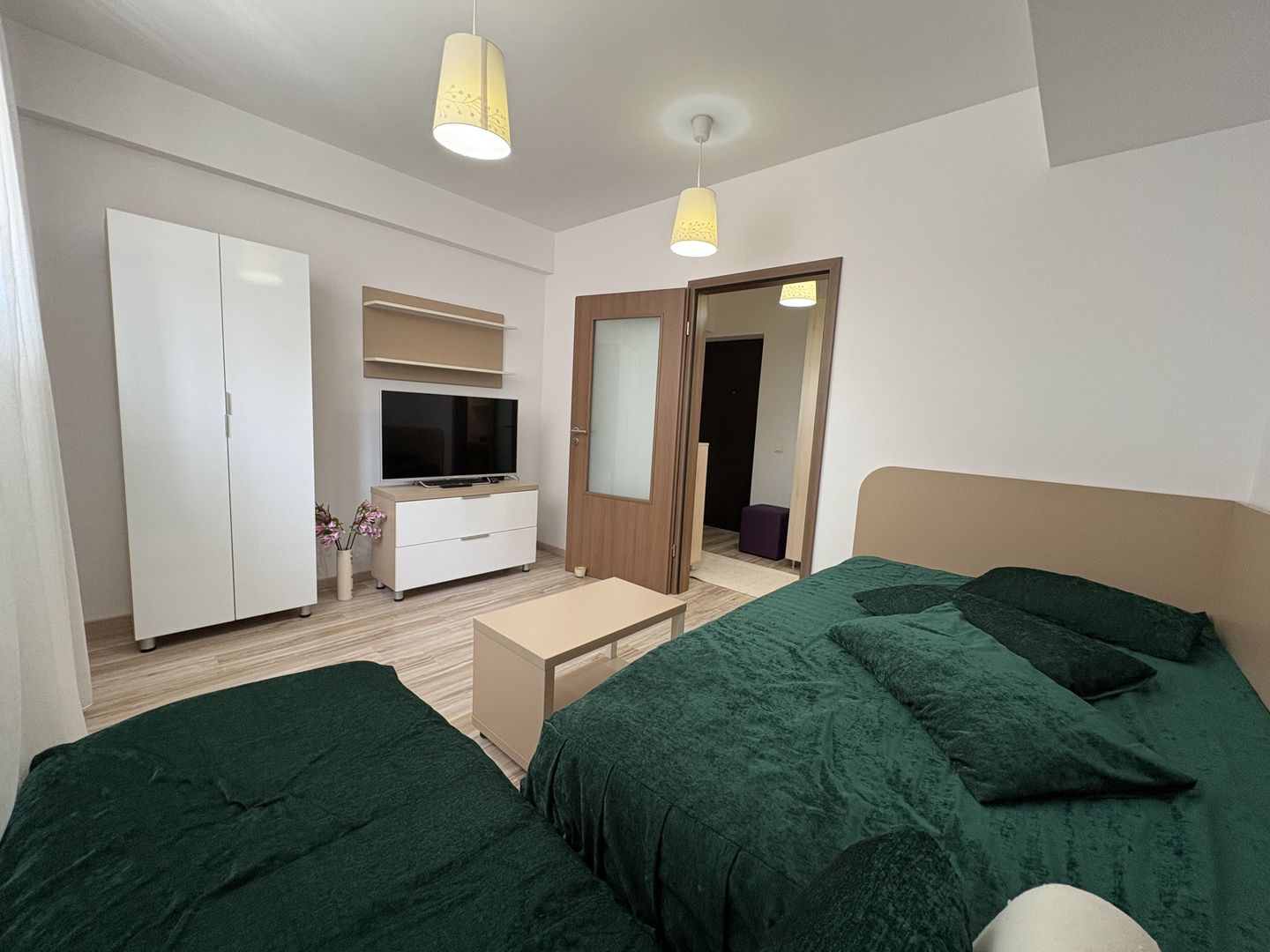 Garsoniera decomandata 33mp bucatarie inchisa loc parcare Fundeni S2 - Poză 1