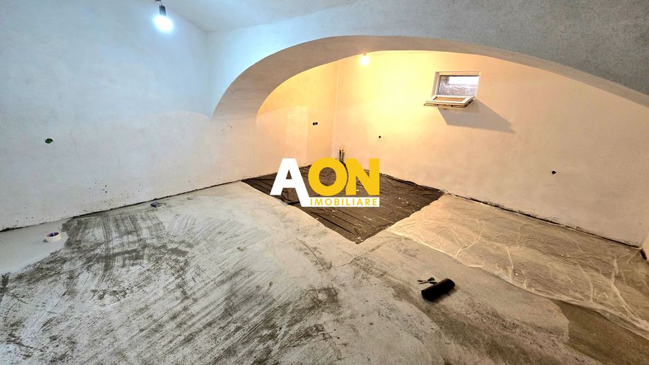 Casă Individuală, 1715mp Teren, Ampoița - Poză 21