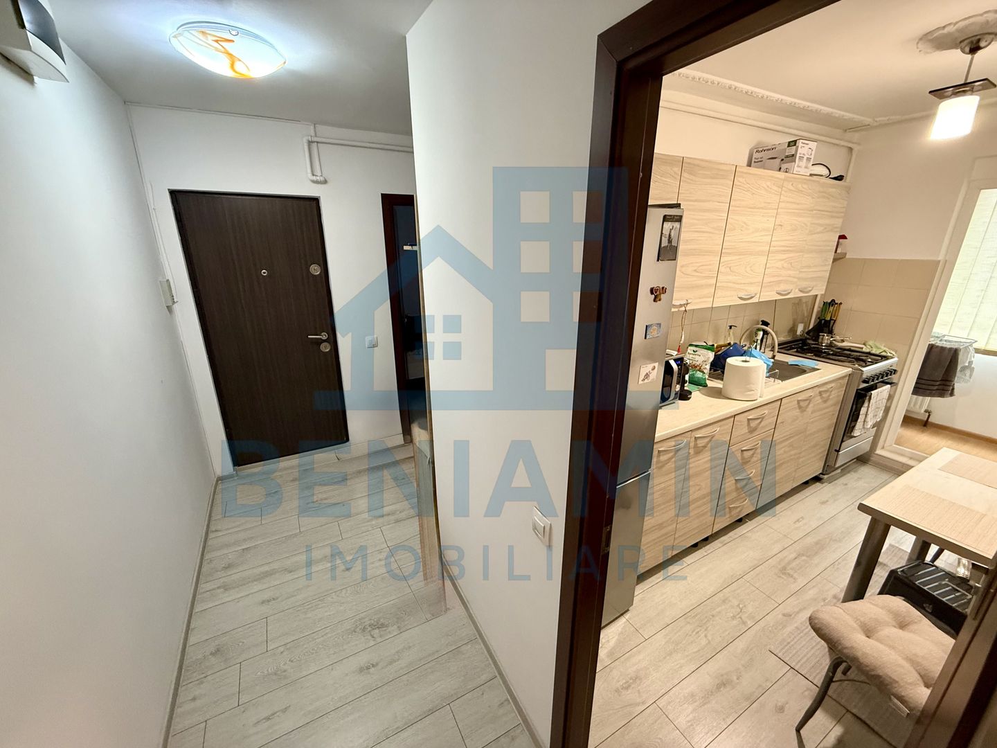 2 decomandate - Parter - Centrala - Renovat - Mobilat -Utilat - Astra - Poză 6