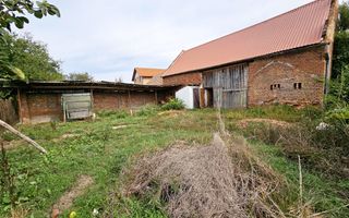 Casa cu 4 camere, 2024 mp teren, la asfalt, cu utilitati, Vintu de Jos - Poză 19