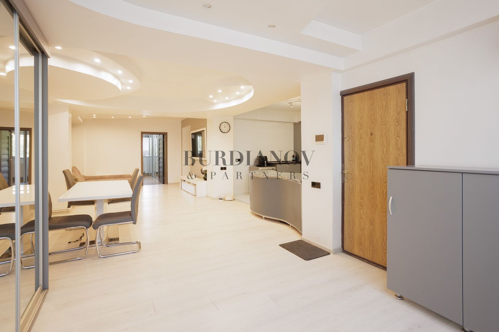 Apartament cu 3 camere - 91mp - Militari - Lujerului - Poză 10