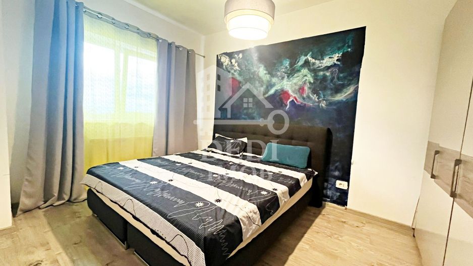 Apartament cu 3 camere de vanzare Luceafaul, Oradea - Poză 4