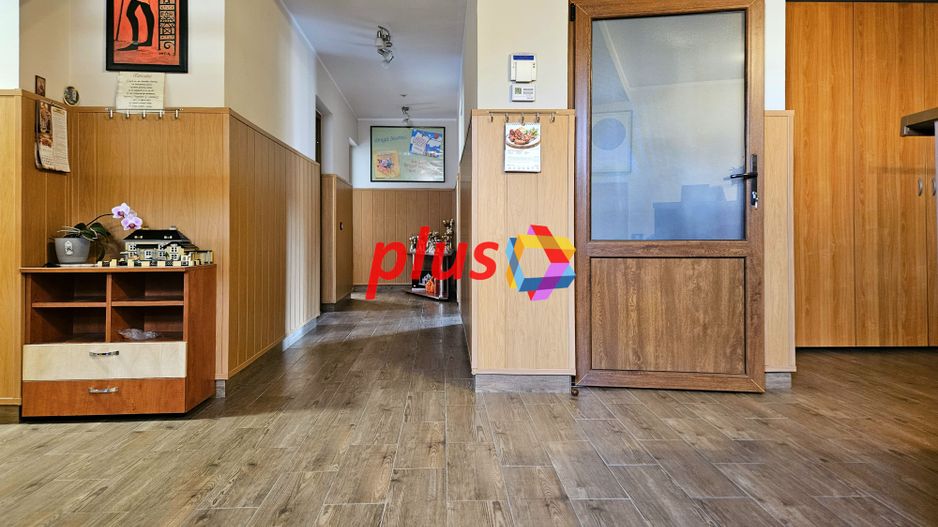 Casă plus Spațiu comercial  741 mp, Teren 906 mp Brasov - zona Blumana - Poză 15