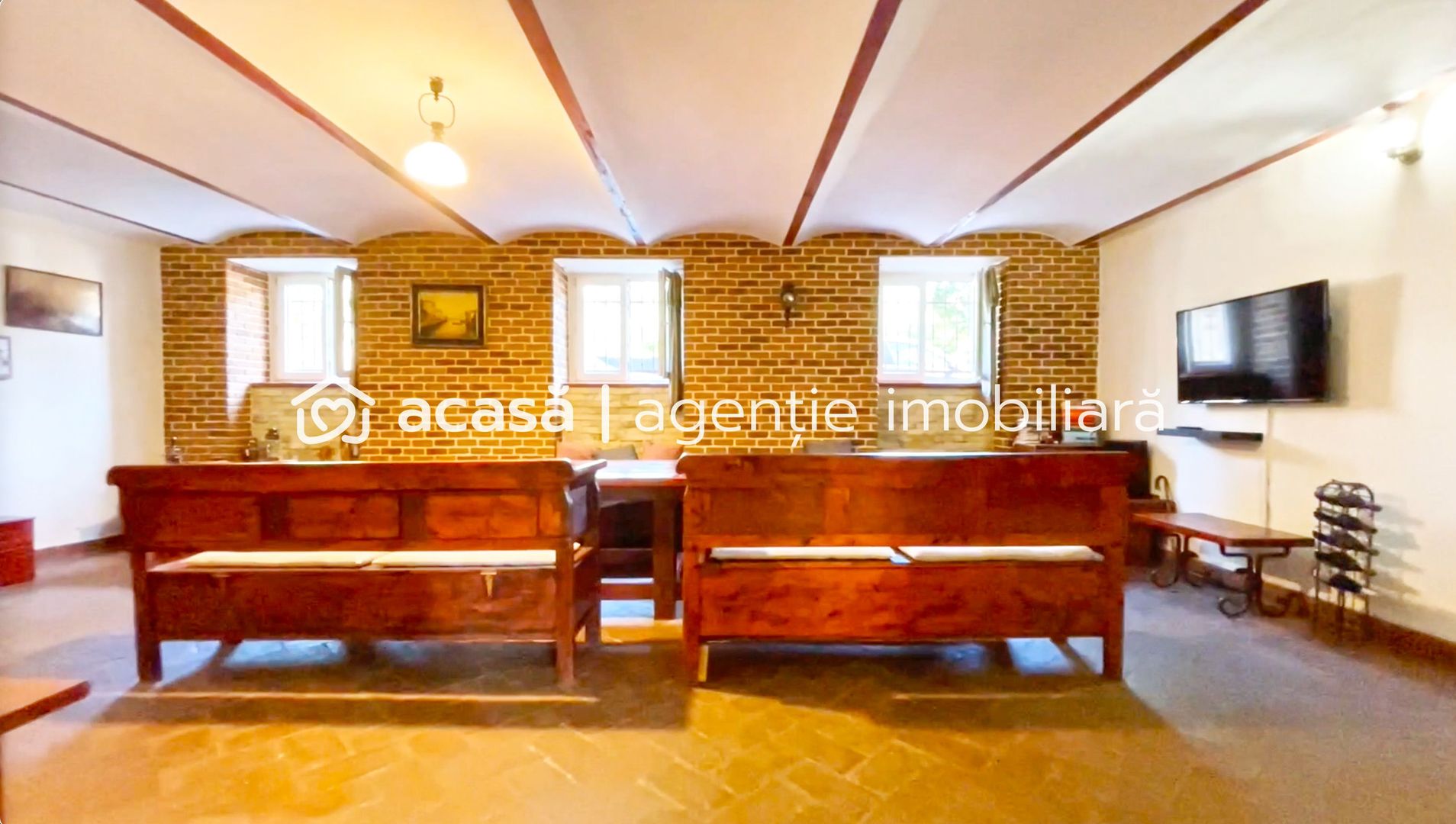 Casă boierească în zonă centrală - Poză 5