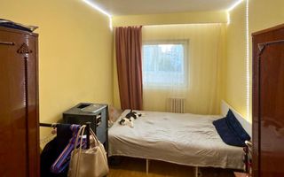 Apartament cu 3 camere decomandate in zona Primaverii - Poză 3