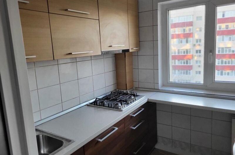 AP.2 CAMERE- BRANCOVEANU, BUCATARIE INCHISA, PARCARE ADP, METROU 5 MIN - Poză 3