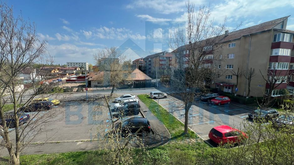 Garsoniera-Etaj2-Triaj-Mobilata-Utilata-Parcare-Gaze-Disponibila Acum - Poză 4