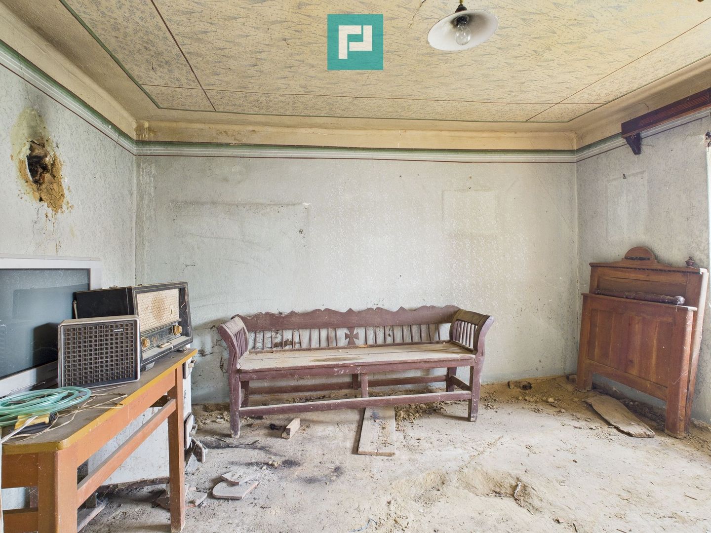 Casă cu 4 camere în Buhani, Dezna - Poză 20