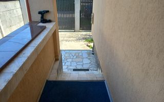 BRASADAS vinde casa in zona TITULESCU cu 5 camere si teren 350mp - Poză 31