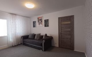 Apartament cu trei camere in zona Fratii Buzesti - Poză 1