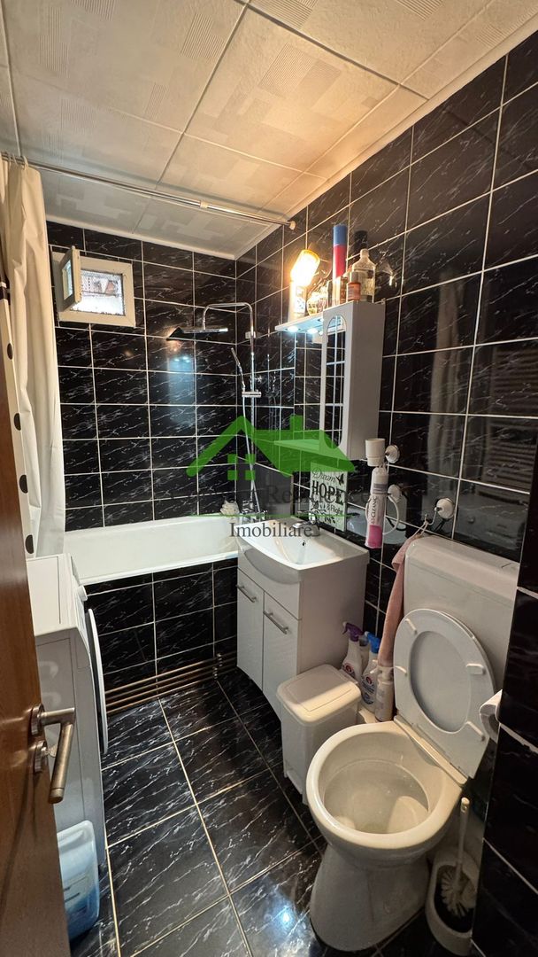 Apartament 2 camere decomandat de vânzare, Marasesti - Poză 11