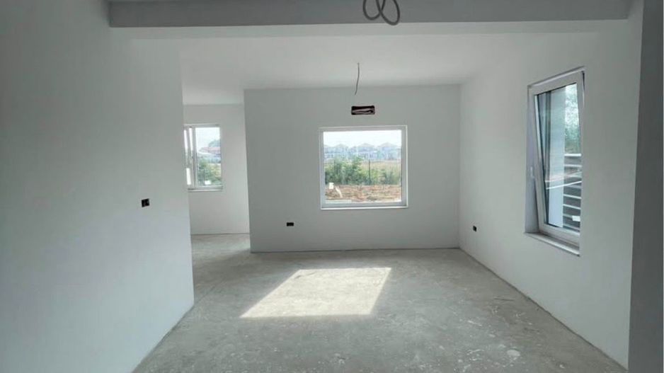 Duplex cu 3 camere 96mp-Moșnița Nouă - Poză 5