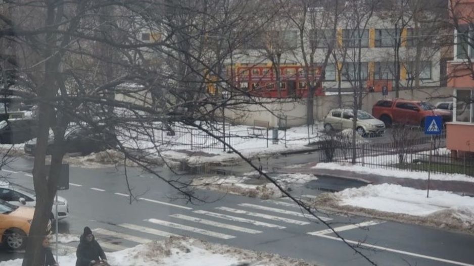 AP. 2 CAMERE ZIZIN - 64 MP, REABILITAT, BUCATARIE INCHISA,METROU 8 MIN - Poză 9