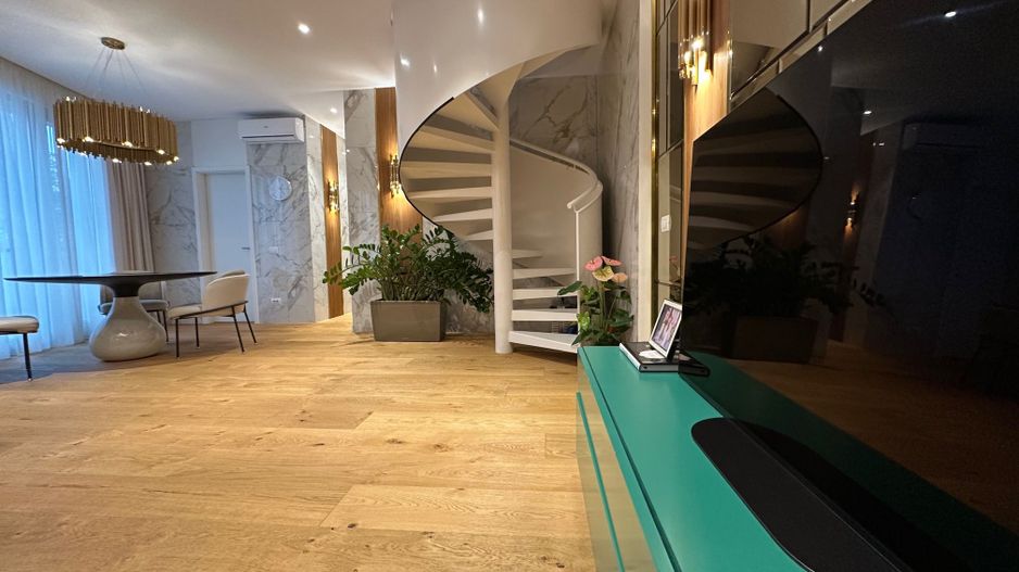 Apartament pe 2 niveluri - Poză 2