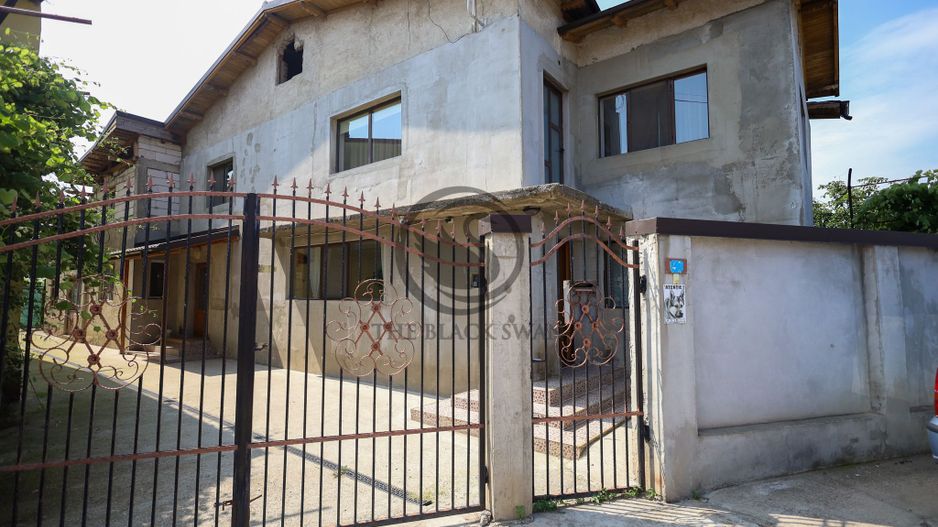Casa/Vila cu 8 camere de vanzare | Strejnicu, Prahova | Comision 0% - Poză 2