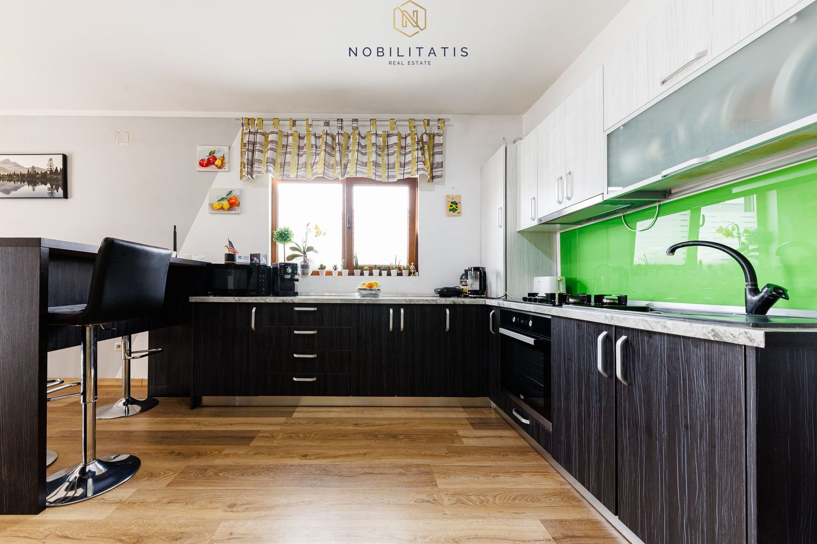 Cartierul Europa - Casa frumoasa, super spatioasa cu 5 camere | Com 0% - Poză 13