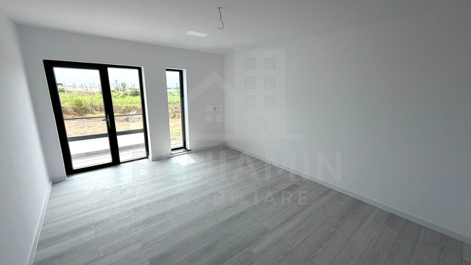 Casa moderna - 4 dormitoare - 2026 - toate utilitatile - Ford - Poză 9