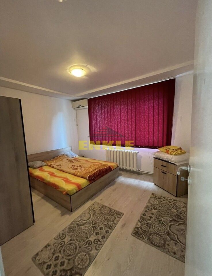 De inchiriat apartament 2 camere, zona Bulevard. Pret 350€ - Poză 3