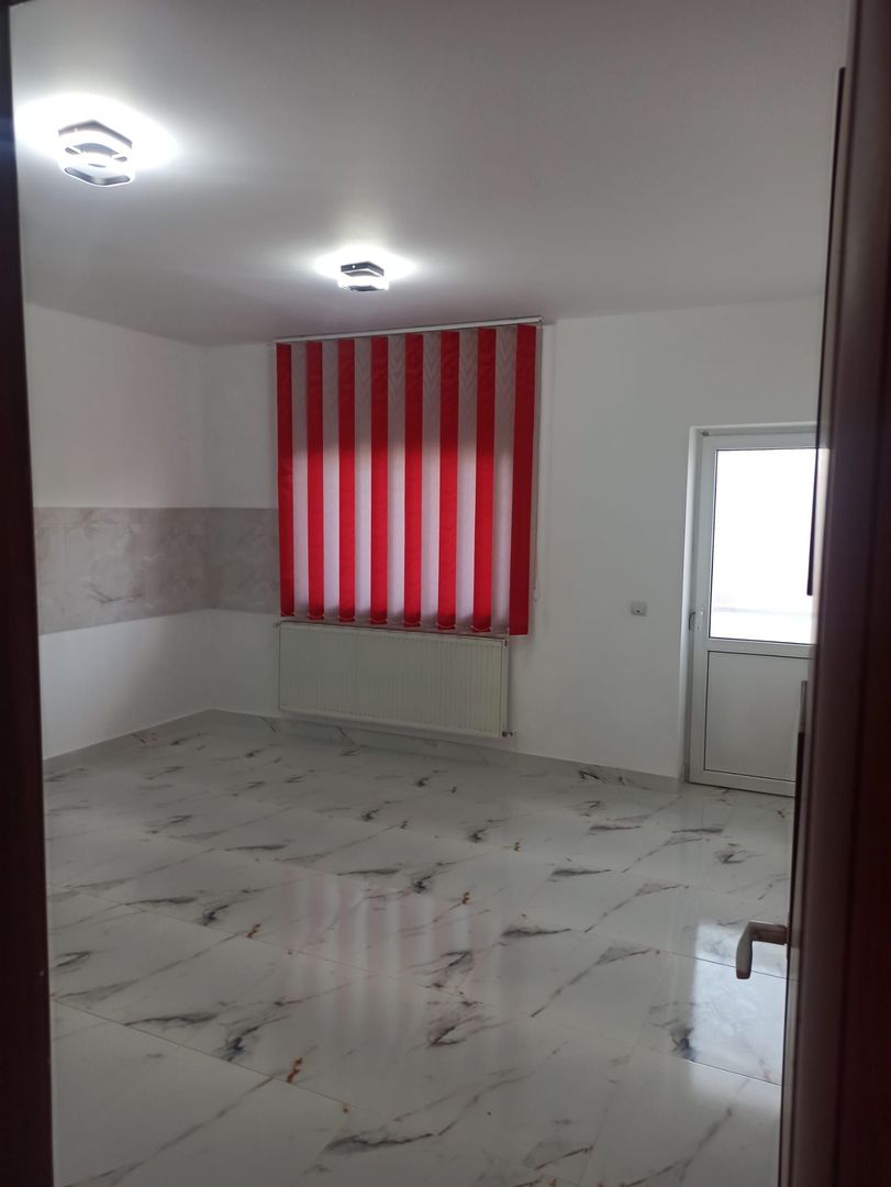 Casa 5 camere, 250 mp teren liber, adiacent șoseaua Leordeni - Poză 14