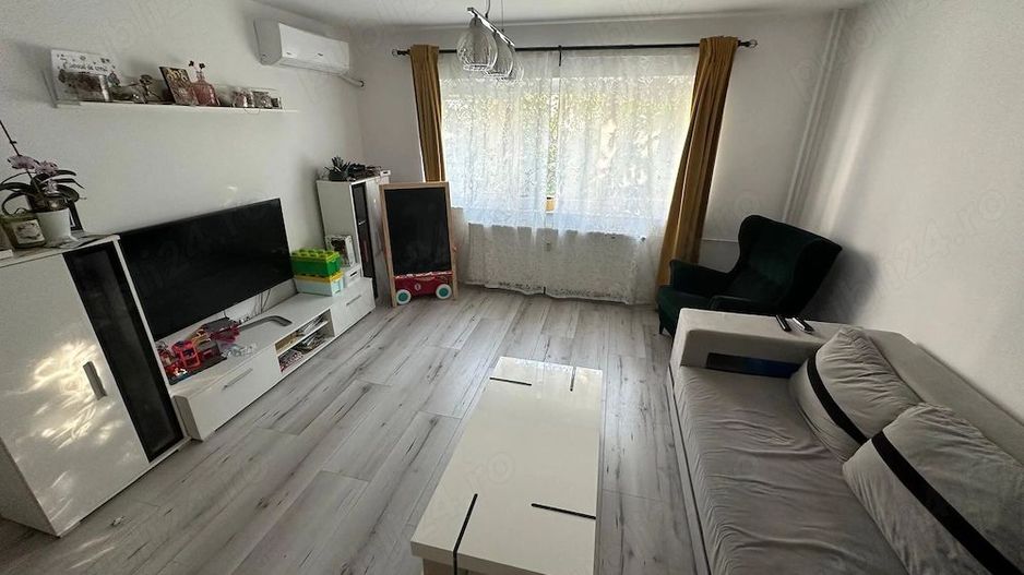 Apartament 3 camere decomandat   69,28 mp   Sebastian   Rahova   complet renovat   mobilat și utilat - Poză 3