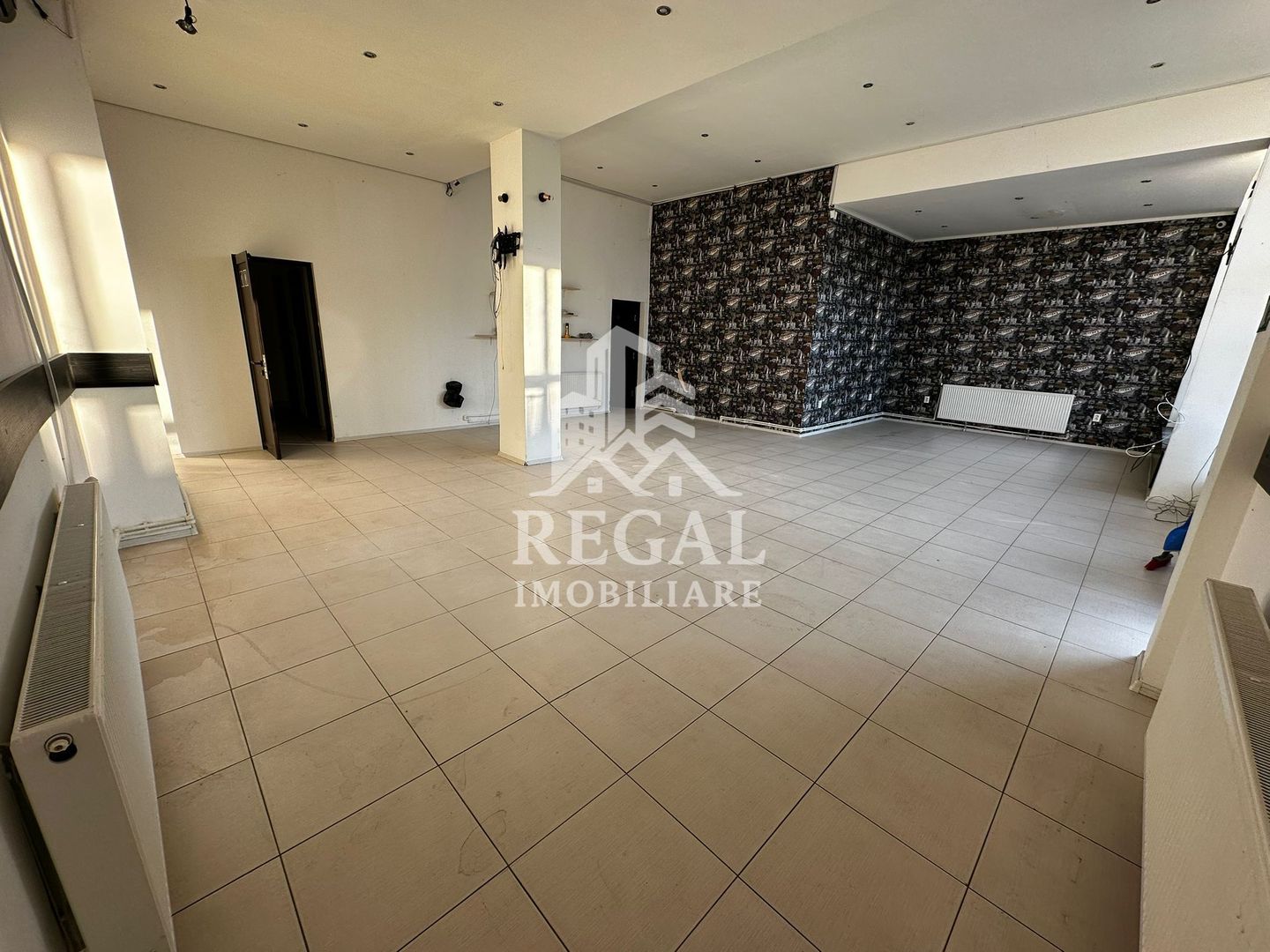 Spațiu comercial de vânzare sau închiriere – zona Parângul, 124 mp - Poză 3