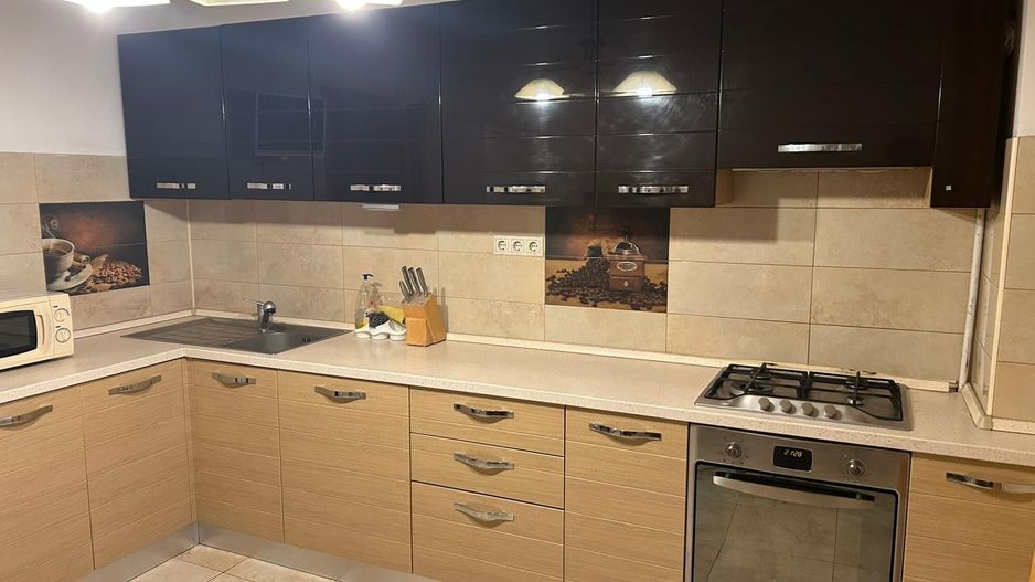 AP. 3 CAMERE VITAN, CENTRALA, PARCARE INCLUSA, METROU 15 MINUTE - Poză 10