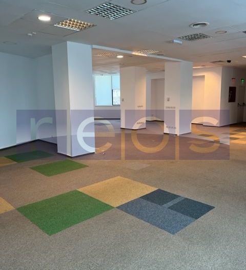 VANZARE CLADIRE DE BIROURI ZONA UNIRII | INVESTITIE CU RANDAMENT GARANTAT | - Poză 4