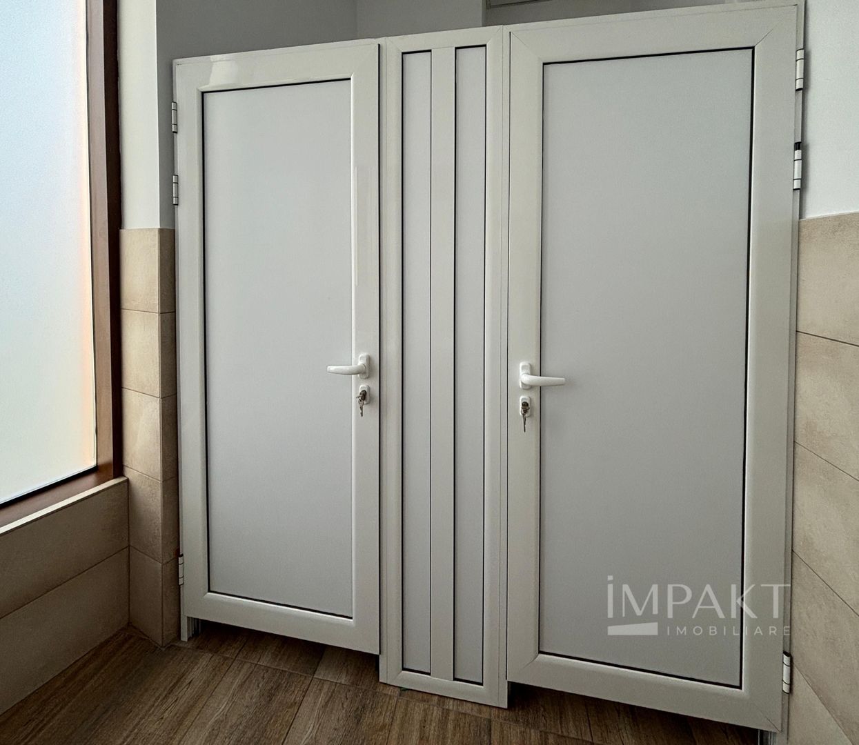 Spațiu comercial modern, zona-centrala complet amenajat pentru birouri - Poză 13