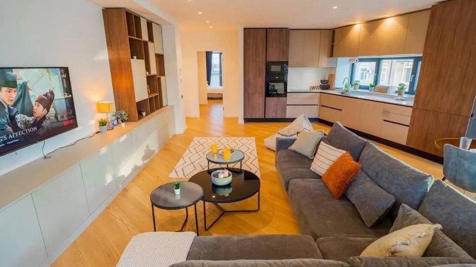 Apartament 3 camere de vanzare - Pipera - Poză 2