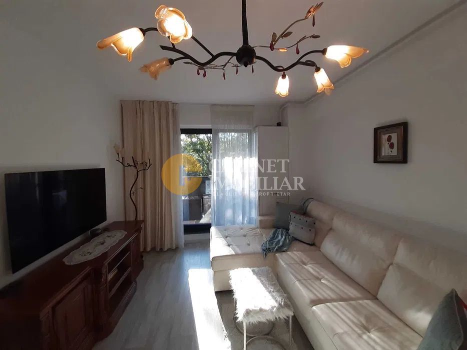 Vanzare - 2 camere - DECOMANDAT - Copou - Poză 2